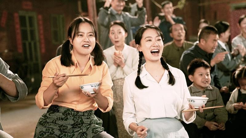 《你好，李焕英》的高票房与资本的狂欢