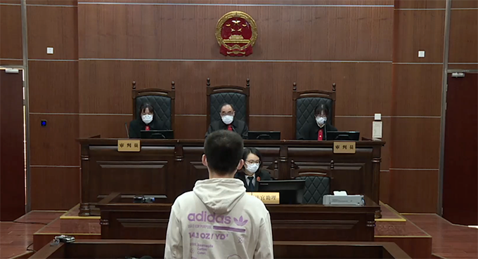 上海漫粉盗链转载《海贼王》盈利，被判侵犯著作权获刑3年