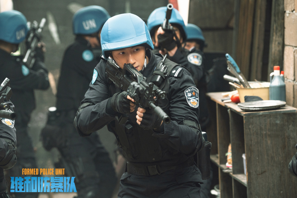 《维和防暴队》夺得五一档票房冠军,这是国产电影的悲哀!