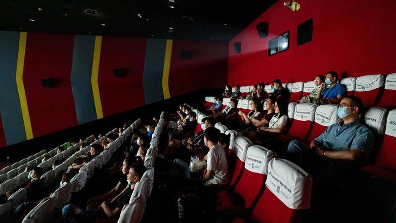 一批大制作电影近日将在国内上映 电影市场正加速复苏