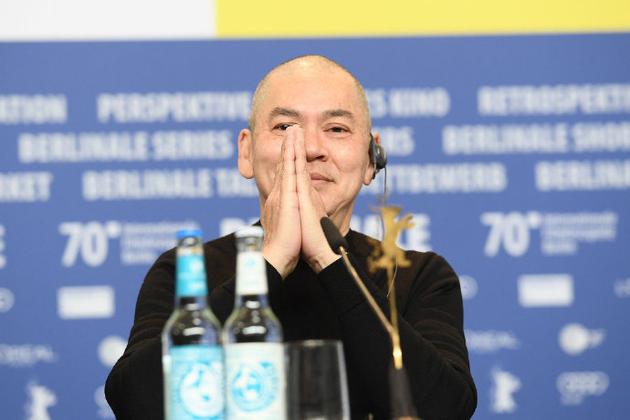 网友传播盗版被导演点名：你触法了，知道吗？